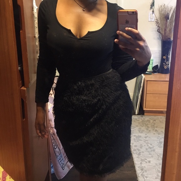 Kardasian Kollection Fringed Fur Mini Skirt Size M - Picture 6 of 16